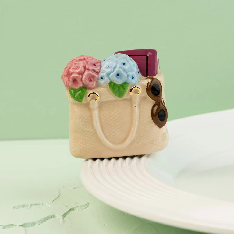 Tote-ally Cute!