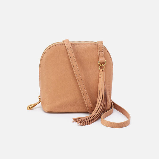 Nash Crossbody In Pebbled Leather- Sandstorm